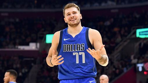 Luka Dončić stärkt den Körper, um die Lauffähigkeit zu verbessern
